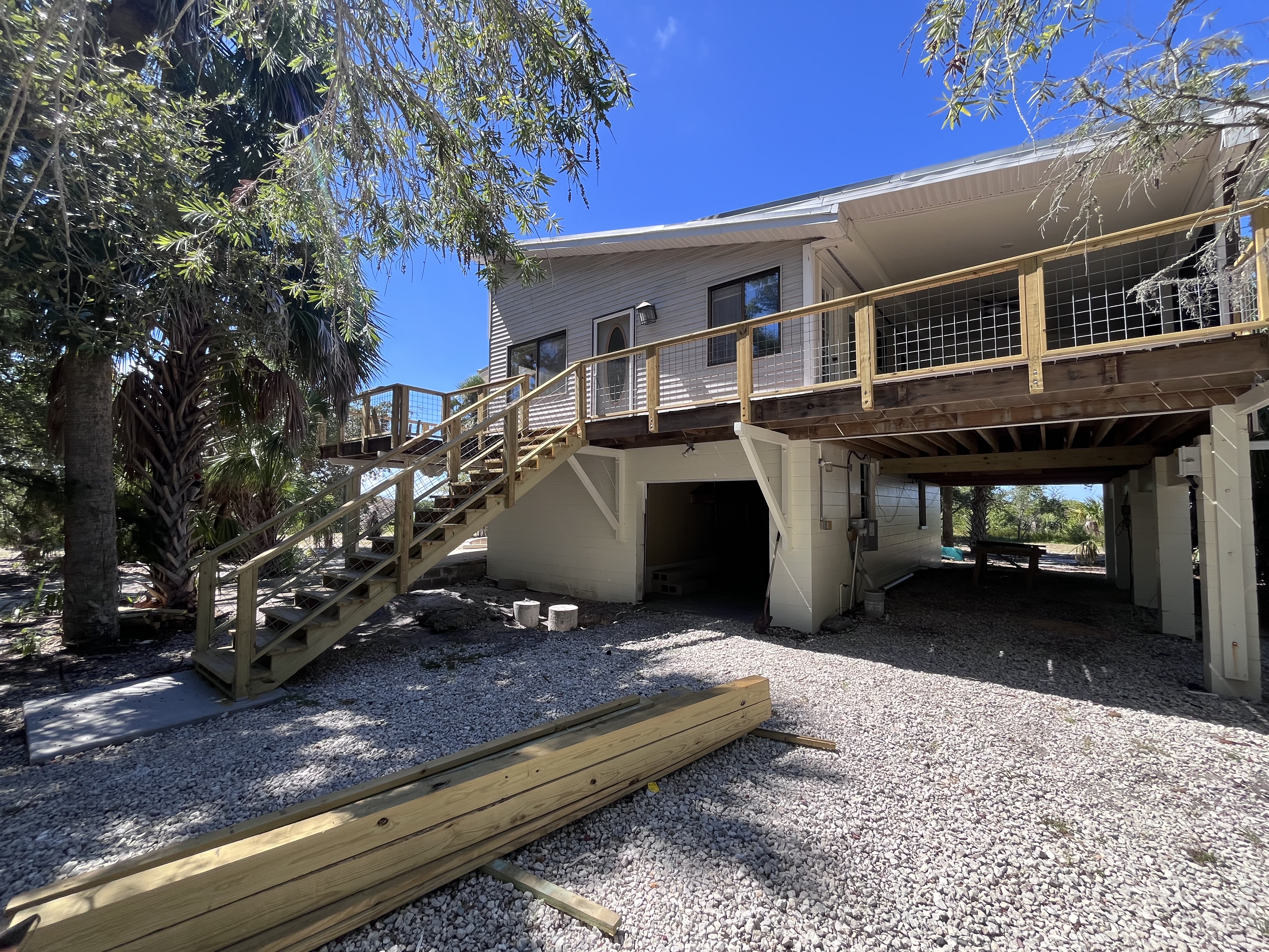 Deck Construction & Design